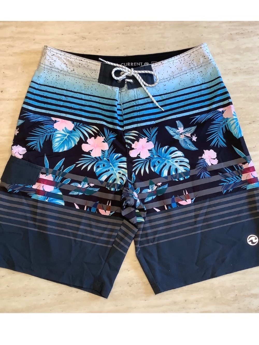 Ocean Current Mens 34 Blue/ Navy Tropical Board Shorts